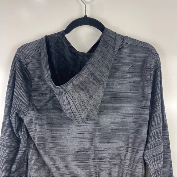 Fabletics Dark Grey Seamless Lurex Pullover Hoodie Athletic Shirt Size Large - Picture 8 of 9